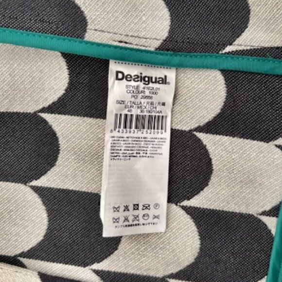 Desigual Black and White Coat Size 14 - Picture 6 of 8